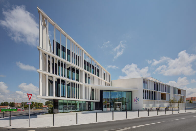 domiciliation entreprise biarritz