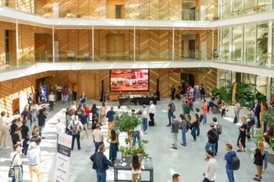 EM DAY Atrium