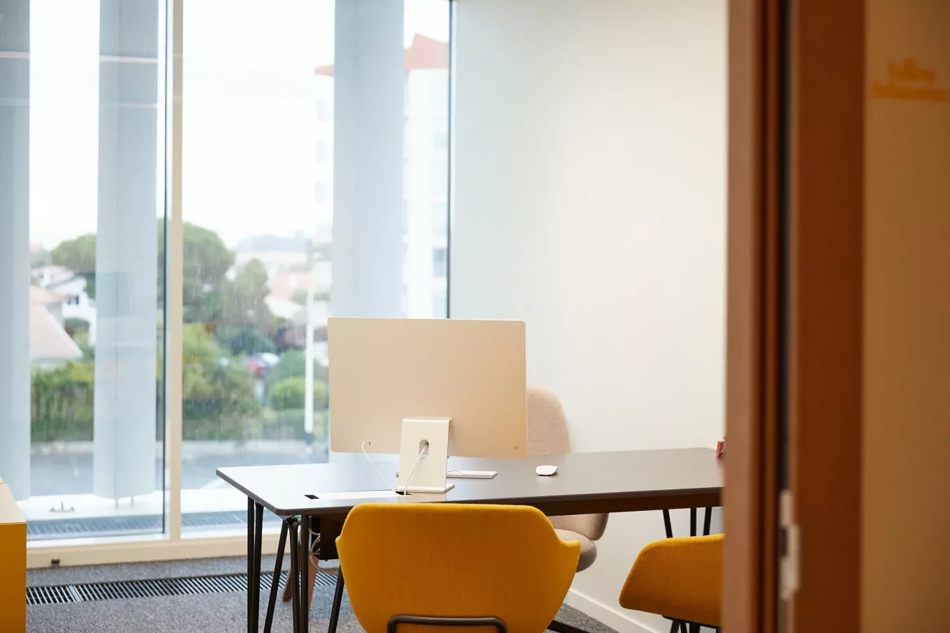 bureau privé Le Connecteur Biarritz 2 personnes