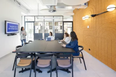 Réunion salle gourmet Le Connecteur