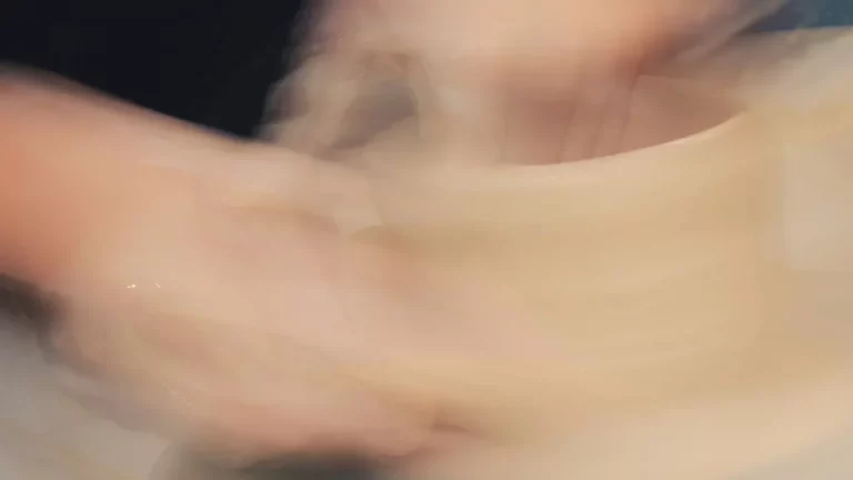 Eloge du carburateur ce que le retour au geste dit du travail de demain